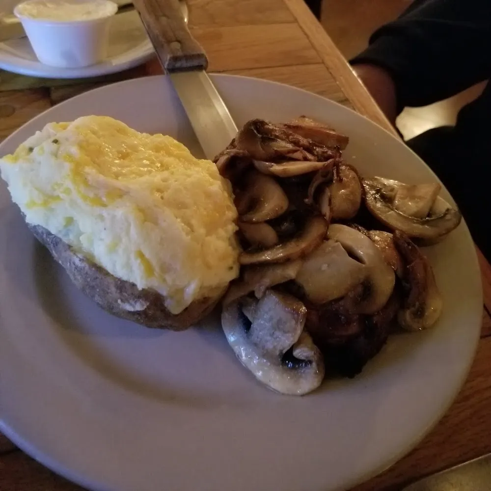 Filet w Sauteed Mushrooms & Twice Baked Potato