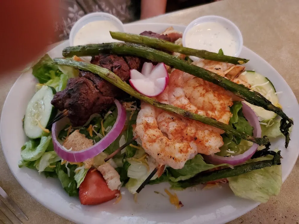 King Salad Shrimp Beef Crab Came with Cup of Soup of the Day